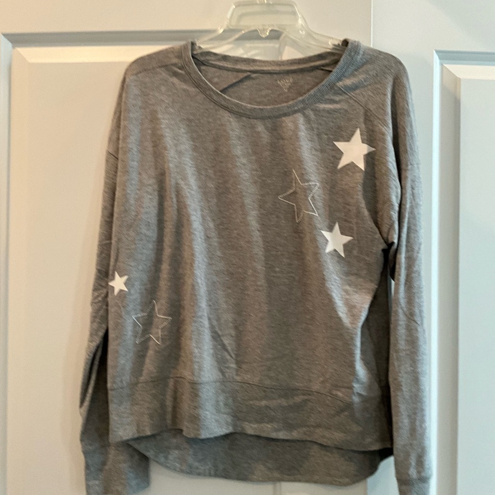 Love by Gap Super comfortable grey sweatshirt with stars
